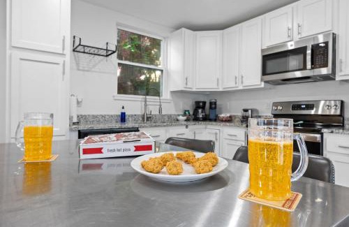 Phoenix Hill Apartment | Experience the Unique Re-Nu Shipping Container #1