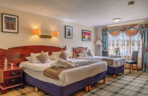 Oban Hotel | Explore Oban from Bayfront Stay w/Breakfast | Near Tower, Museum & Island Ferry