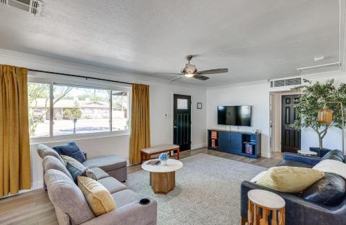 Papago Parkway House | Explore Old Town and Papago Park Scottsdale Stay!