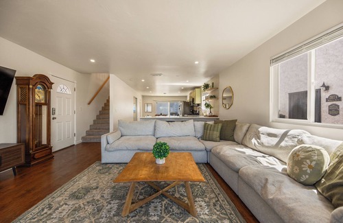 Bay Park House | Explore San Diego from a Central Home with a View!