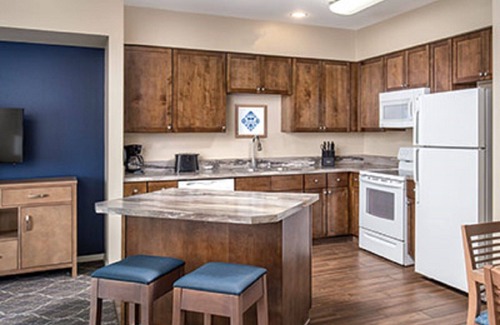 Solvang Resort | Explore the scenic Santa Barbara County wine country!