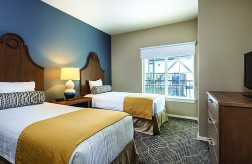 Solvang Resort | Explore the scenic Santa Barbara County wine country!