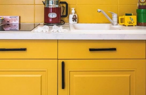 Mont d'Arene Apartment | ExploreReims - magical gaming studio near train station and city center