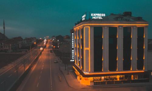 Arnavutkoy Hotel | Express Plus Hotel