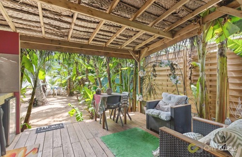 Moorea-Maiao House | Exquisite Bungalow with Beachfront Jacuzzi