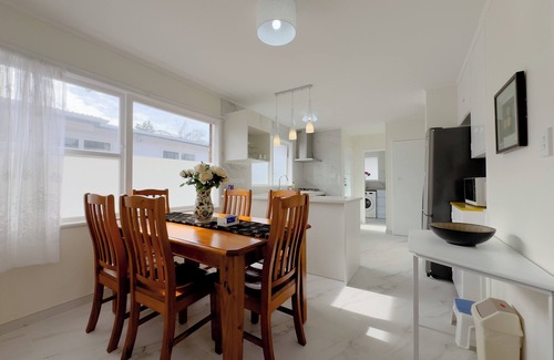 Forrest Hill House | Exquisite Four-Bedroom Home in Forrest Hill