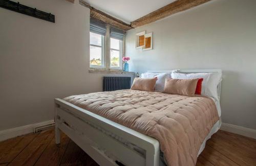 Bradford-on-Avon House | Exquisite Historic Hideaway