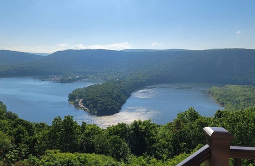 James Creek House | Exquisite home overlooking Lake Raystown Resort and minutes to the water !
