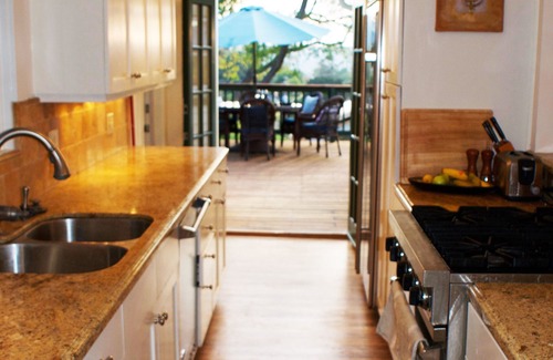 Lower Riviera House | Exquisite Lower Riviera View Cottage