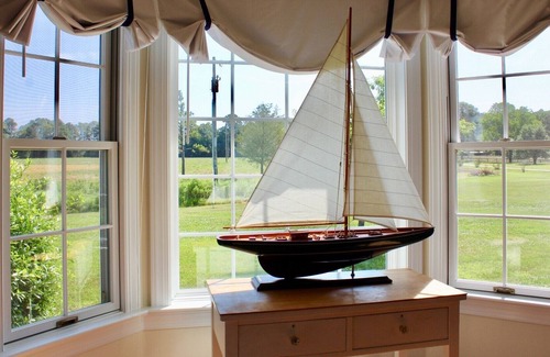 North House | Exquisite Riverfront Living! Newly renovated; convenient to historic sites.