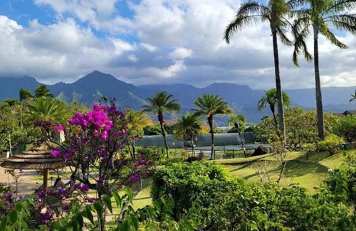 Princeville Resort | Exquisite View Studio Sleeps 4 - Walk to the Beach