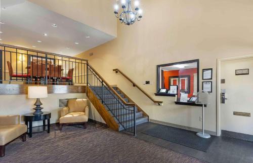 Maryland Heights Hotel | Extended Stay America Select Suites - St Louis - Westport - Craig Road