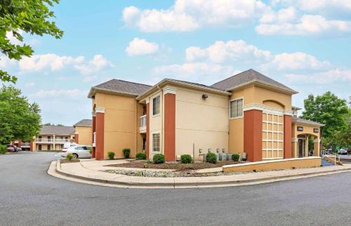 Germantown Hotel | Extended Stay America Suites Washington DC Germantown Town Center