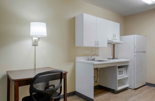 Covington Hotel | Extended Stay America Suites Cincinnati Covington