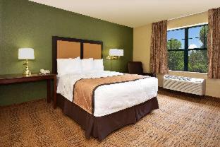 Potomac Falls Hotel | Extended Stay America Suites - Washington, DC - Sterling