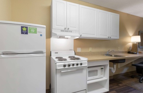 Alameda Hotel | Extended Stay America Suites Oakland Alameda Airport