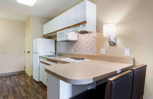 Eden Prairie Hotel | Extended Stay America Suites Eden Prairie Technology Dr