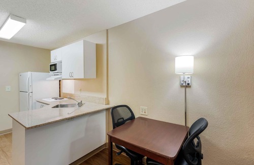 Santa Susana Hotel | Extended Stay America Suites Los Angeles Simi Valley