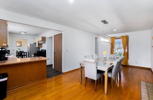 Fox Valley House | Extended Stay Naperville FHS Rental - Knoll Dr