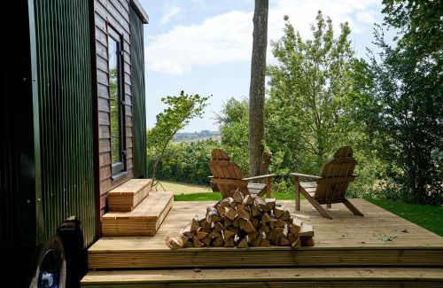 Rye House | Extraordinary Huts Ltd