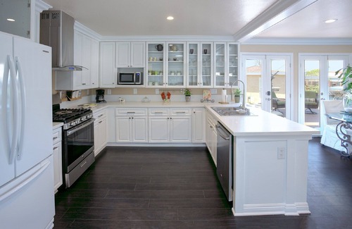 Southwest Anaheim House | Extraordinary resort style vacation home minutes from Disneyland