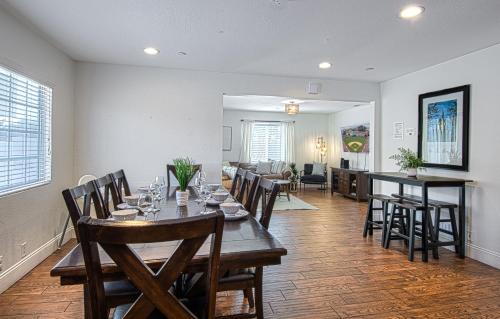 Hermosa Village House | F-22 Castle House 2