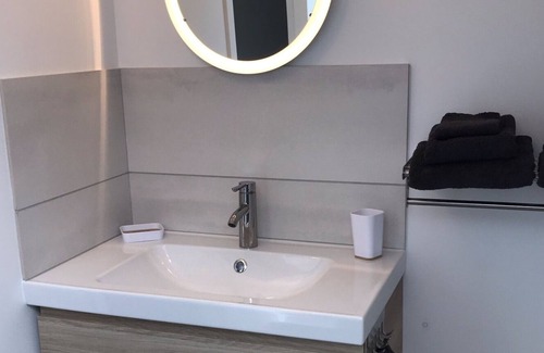 Pont-de-Poitte House | F2 (70m2): Panoramic view of the Ain and Vouglans