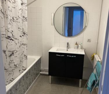 Champs-sur-Marne Apartment | F2 cosy entre Disney et Paris