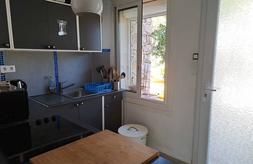 La Seyne-sur-Mer House | F3 Marvivo-les Sablettes 15 m de la Plage
