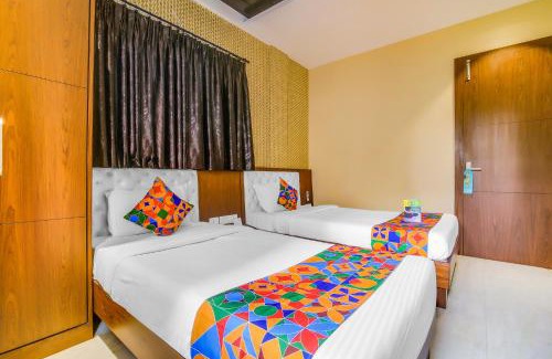 Kolkata Hotel | FabHotel Luxor - Nr Acropolis Mall