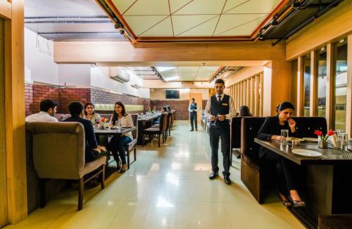 Ranchi Hotel | FabHotel Palash Residency Ranchi Railway Station