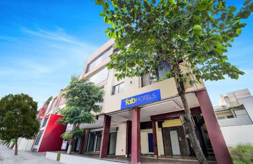 Kolar Road Hotel | FabHotel The Shloka