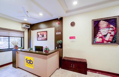 Kolar Road Hotel | FabHotel The Shloka
