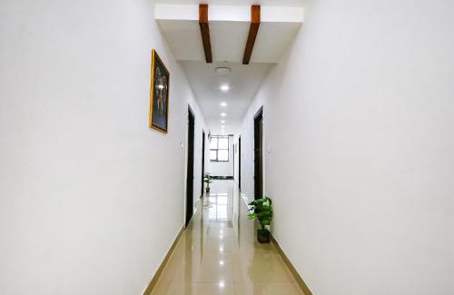 Medchal Hotel | FabHotel VKs - Nr UMCC Shahpur, Jeedimetla