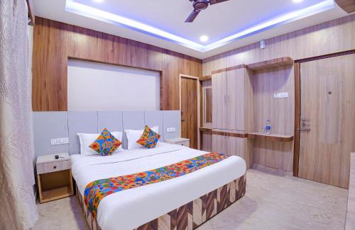 Ramapuram Hotel | FabHotel Wooden Park - Nr DLF IT Park, Ramapuram