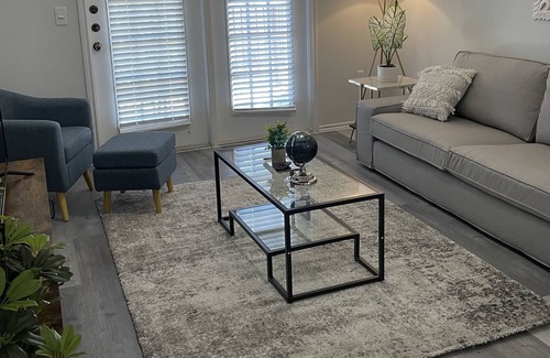 Schertz Apartment | Fabulous 2BD With Pool - Great Location!
