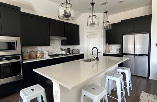 Melissa House | Fabulous 4-bedroom house with AC in Melissa