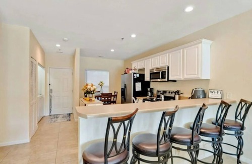 Camdenton Condo | Fabulous & clean lake condo 2BD/2BA sleeps 8!