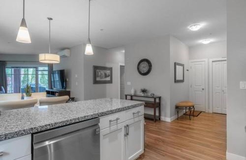 Central Okanagan Apartment | Fabulous Condo at Five Star Resort 209