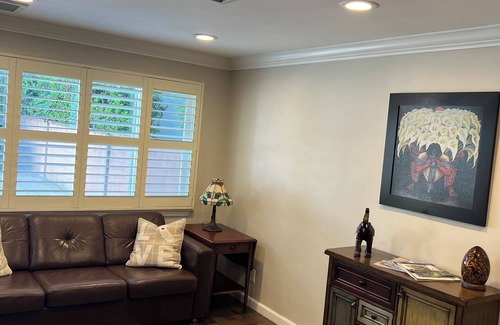 Grandview Cottage | Fabulous guest house just minutes away from anything you would need!