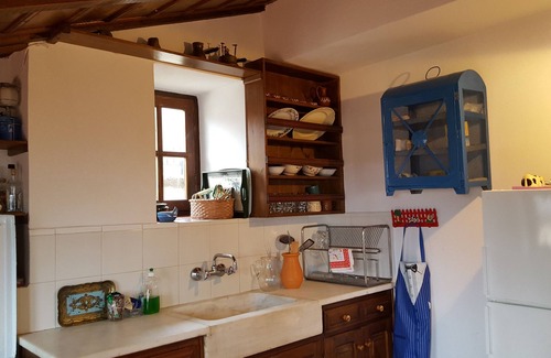 Egira Villa | Fabulous stay in rustic Villa Platanus (est. 1840)