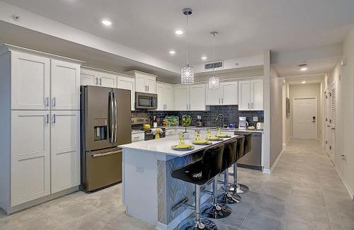 Kissimmee House | Fabulous Thematic 2BR Condo with Kids Splash Pad