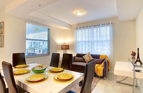 Kissimmee House | Fabulous Thematic 2BR Condo with Kids Splash Pad