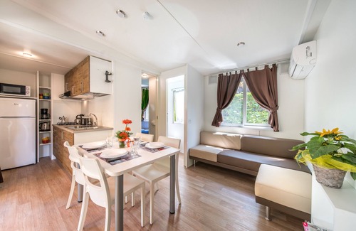 Zona XXXIII Acilia Sud RV Rental | Fabulous Village