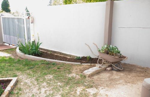 Bethlehem Bed & Breakfast | Faces Guesthouse La Provance