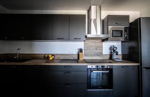 Propriano Apartment | FACING THE SEA LUXURY APARTMENT, FREE WIFI, PRIVATE PARKING