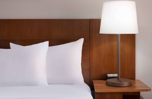 Franklin Park Hotel | Fairfield Inn and Suites by Marriott Austin South