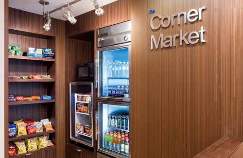 Franklin Park Hotel | Fairfield Inn and Suites by Marriott Austin South