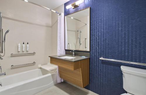 Winchester Hotel | Fairfield Inn and Suites by Marriott Winchester