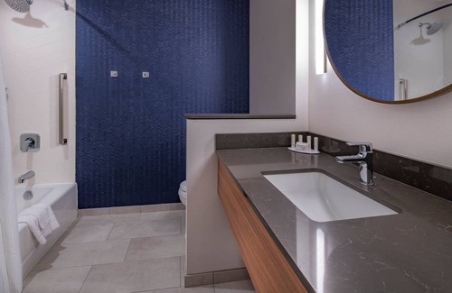 Downtown Klamath Falls Hotel | Fairfield Inn & Suites by Marriott Klamath Falls